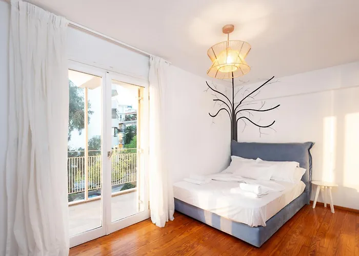 Zeus2 Beach Front Apartment, 3Br